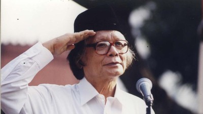 Esai Jakob Oetama – Kelompok 6